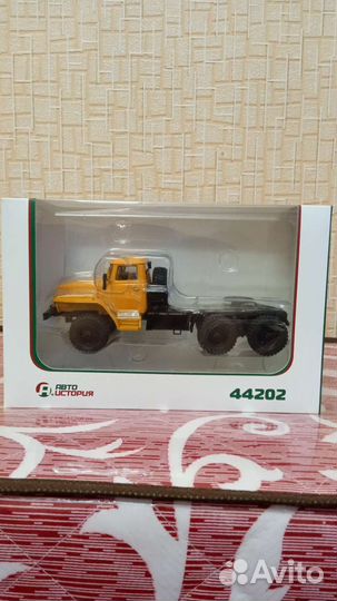 Урал 44202