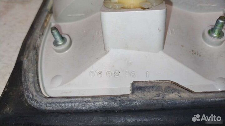 Фонарь задний правый Audi A8 D2 1996