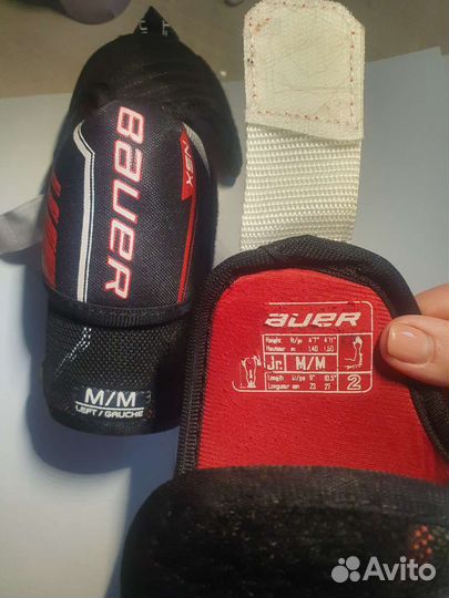 Налокотники хоккейные bauer nsx JR р-р М, б/у