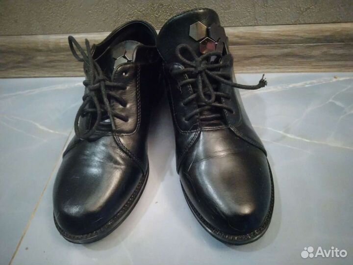 Ботинки демисезонные 37