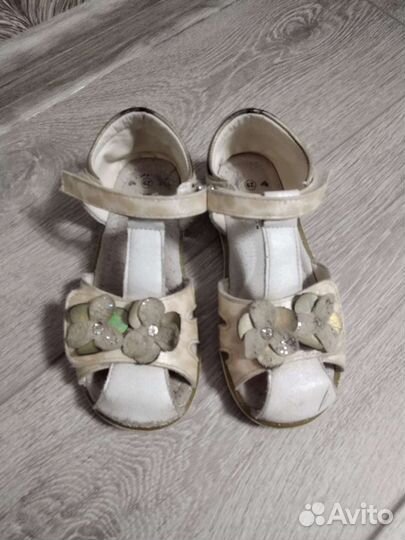 Сандальки для девочки 29 р