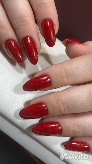 Маникюр, педикюр и наращивание ногтей