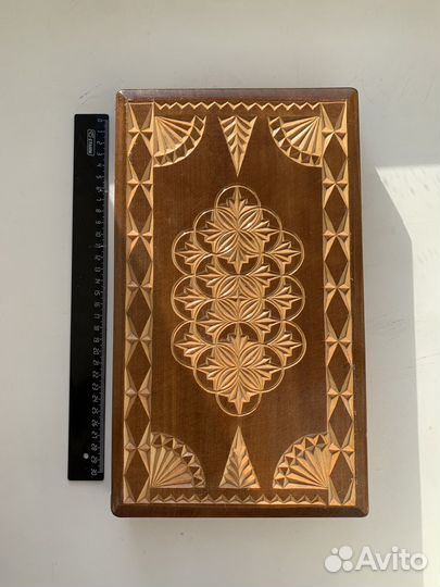 Деревянные нарды ручной работы