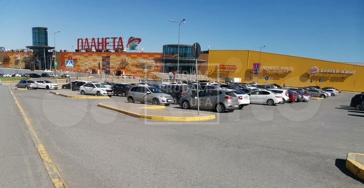 Сдам 75 кв.м в трц Планета