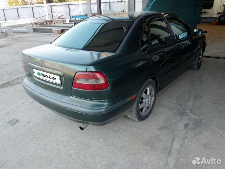 Volvo S40 1.6 МТ, 1998, 300 000 км