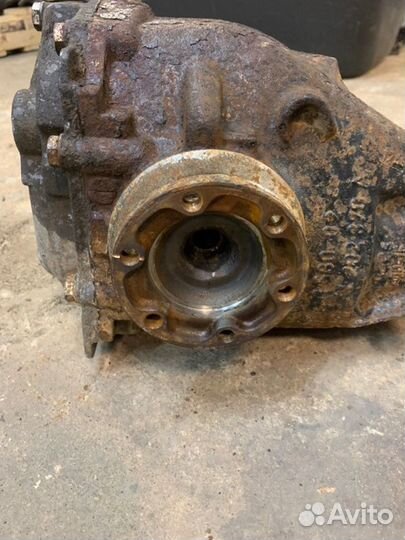 Редуктор задний Bmw 335 Xi E92 N54 2007