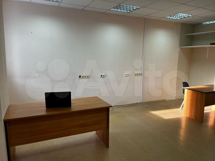 Офис 46 м². Рабочее место маркетологов, IT и др