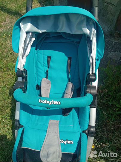 Прогулочная коляска