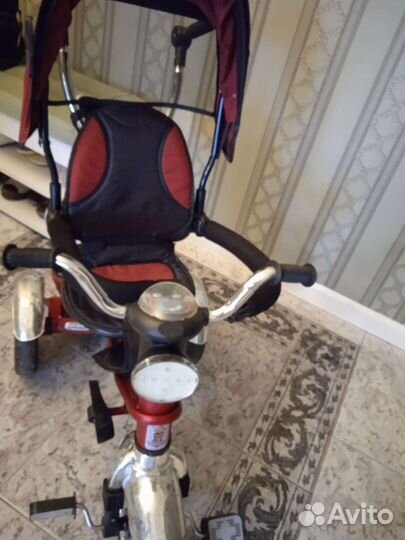 Детский трехколесный велосипед