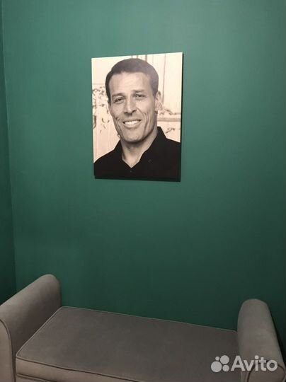 Картина для офиса портрет Тони Роббинс