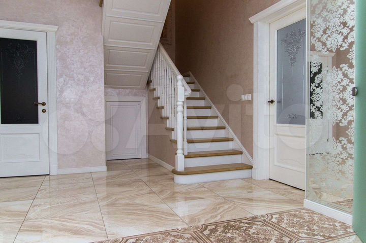 4-к. квартира, 214,9 м², 3/4 эт.