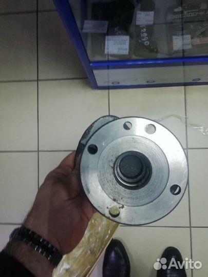 Вал коленчатый (коленвал) умз под набивку