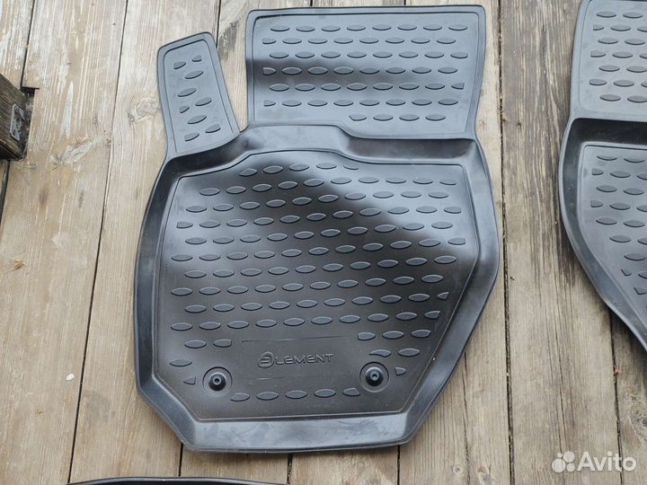 Комплект полиуретановых ковриков для Вольво xc60