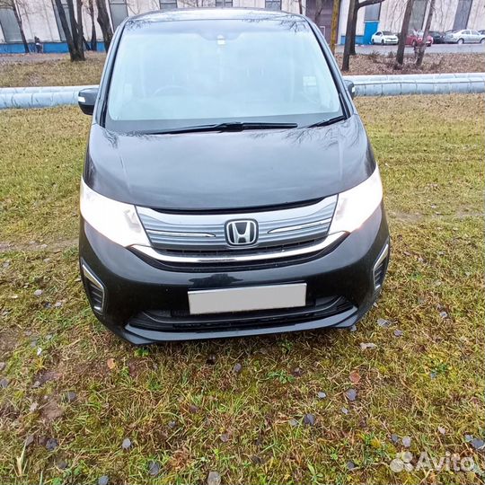 Honda Stepwgn 1.5 CVT, 2015, 143 400 км