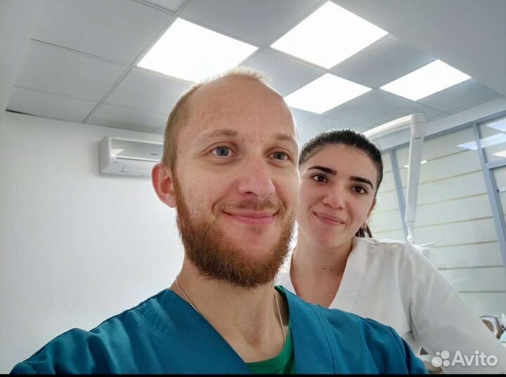 Врач стоматолог универсал