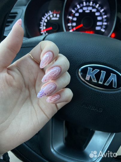 Маникюр на дому