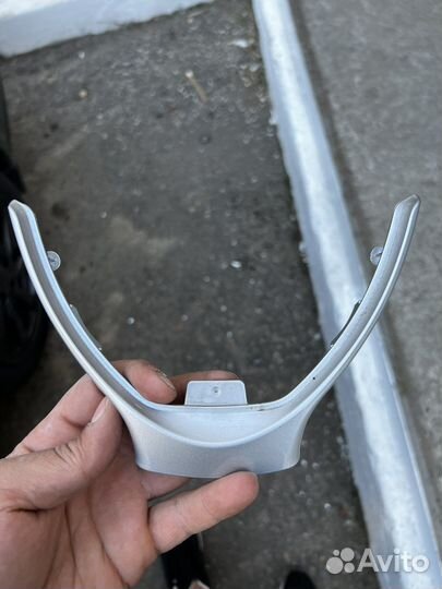 Дефлектор капота priora