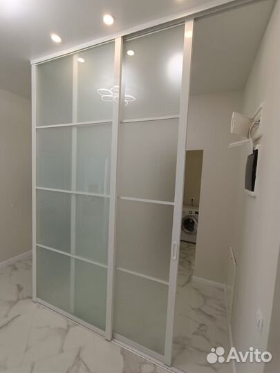 Раздвижные перегородки с монтажом