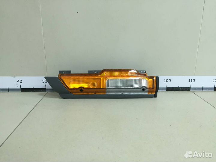 Указатель поворота правый Mitsubishi Canter 1992