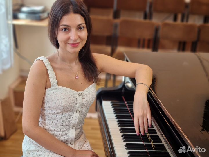 Репетитор преподаватель по фортепиано и сольфеджио