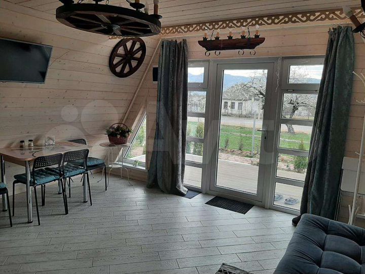 Дом 72 м² на участке 8 сот.