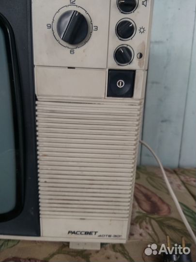 Телевизор времен СССР