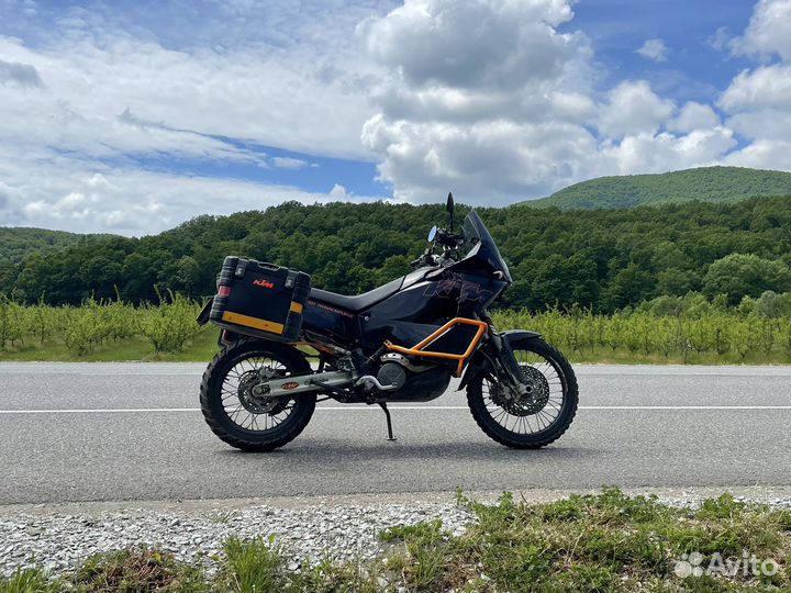 KTM 950 adventure