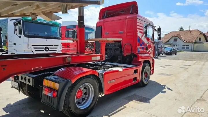 Pазбираем грузовик MAN TGA 2000-2008