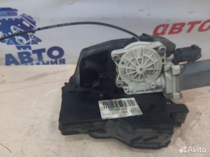 Замок двери передний левый Bmw 750 E65 N62B48B