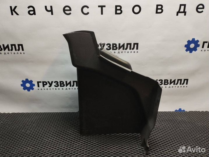 Кожух рулевой колонки Volvo FH4 82213669