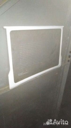 Полка к холодильнику Бирюса