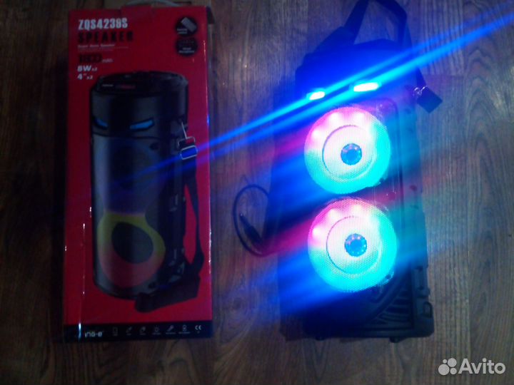 Колонка с usb новая микрофон