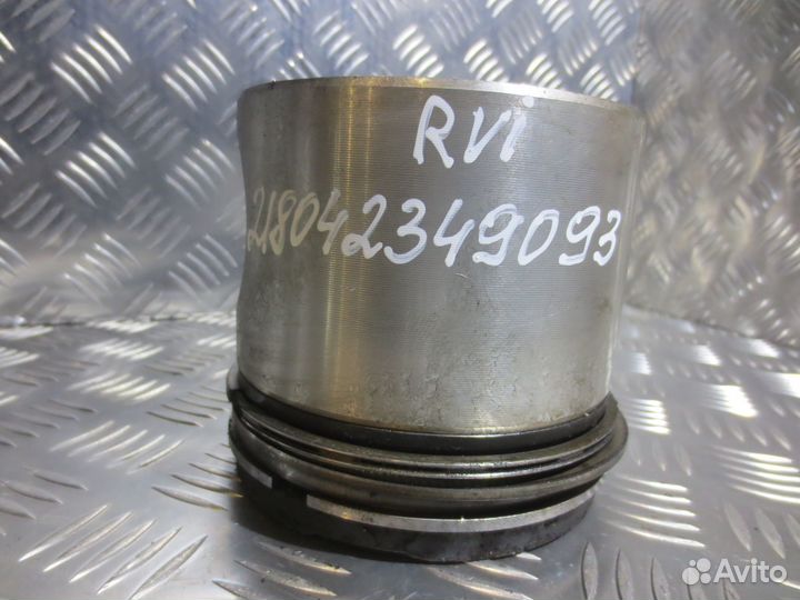 Поршень renault 5001860646