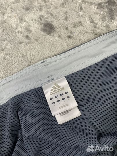 Винтажные штаны Adidas в стиле Gorpcore