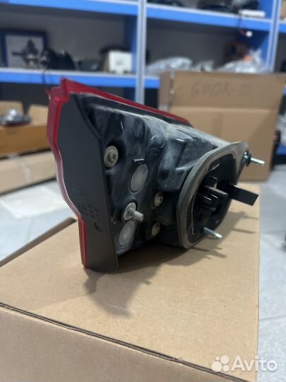 Фонарь внутренний LED задний правый Toyota Camry