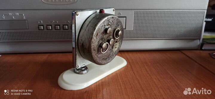 Часы-будильник Слава