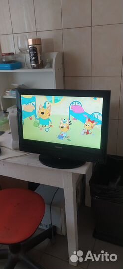 ЖК телевизор Telefunken на кухню