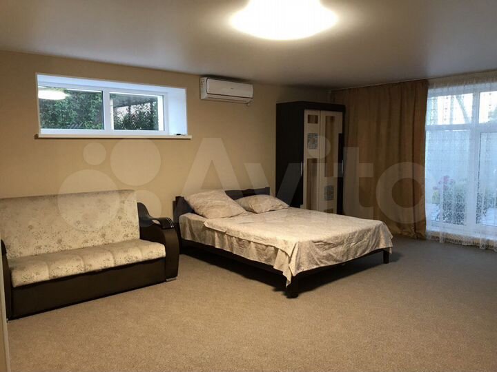 Комната 20 м², 1/4 эт.