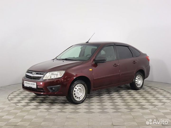 LADA Granta 1.6 МТ, 2017, 157 168 км