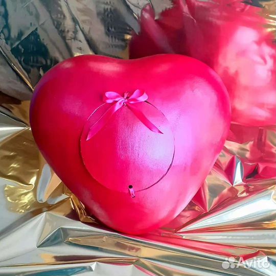 Сердце Love is