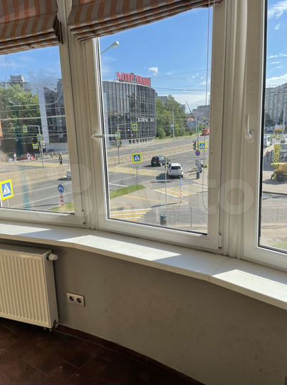 Свободного назначения, 60 м²