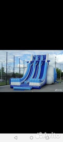 Надувной батут с горкой