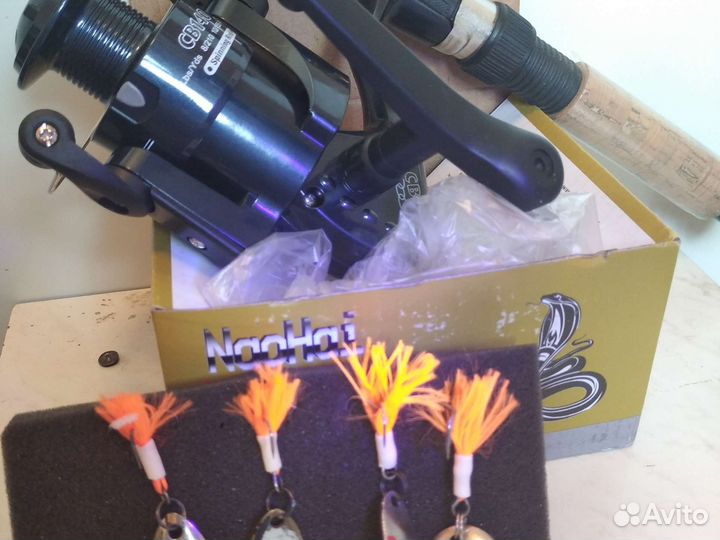 Катушка со спинингом