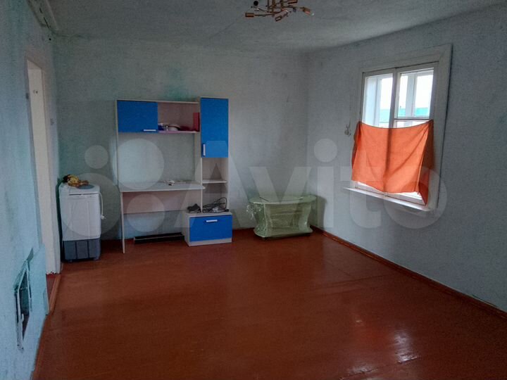 Дом 38 м² на участке 10 сот.