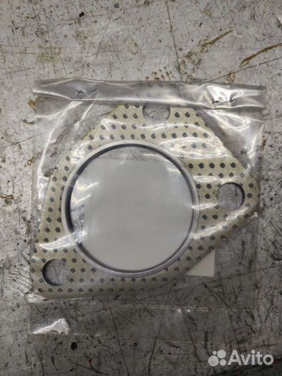 Прокладка глушителя Mitsubishi Carisma