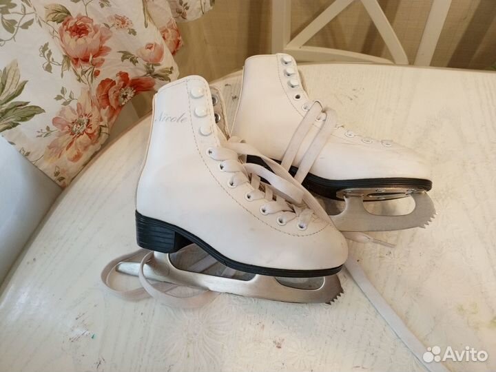 Коньки для девочки 30 размер