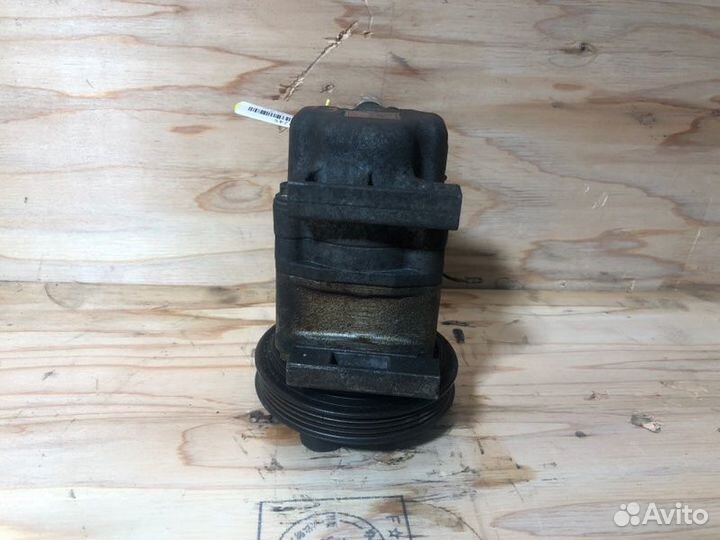 Компрессор кондиционера Mazda Demio DW3W B3E 2001