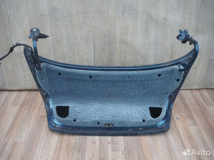 Крышка багажника (№26) Mazda 626 1995