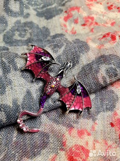 Брошь-кулон