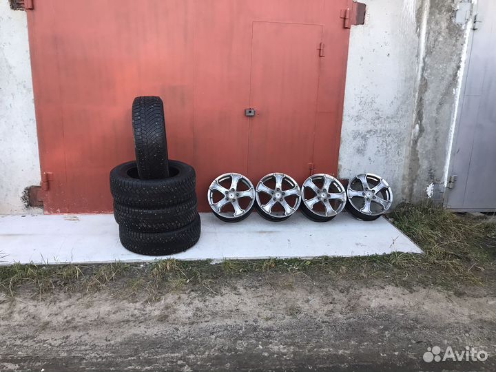 Continental ContiIceContact 4x4 225/65 R17